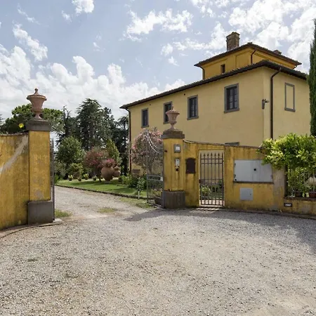 Fratta-santa Caterina Sleeps 16 Pool Air Con 别墅
