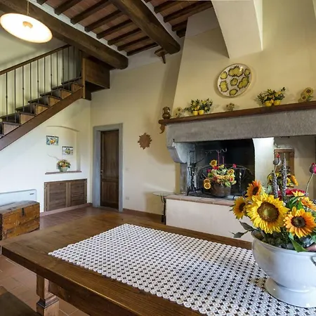 Fratta-santa Caterina Sleeps 16 Pool Air Con 别墅 哥尔顿