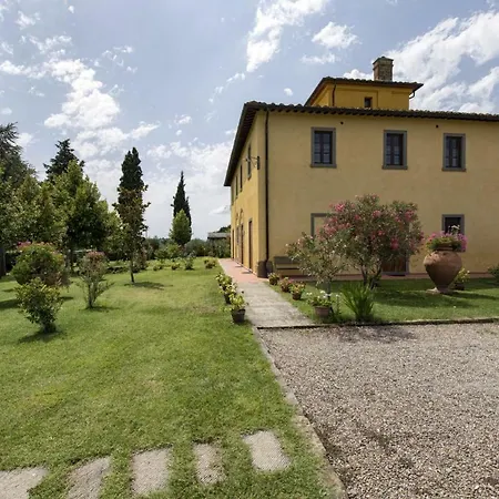 Fratta-santa Caterina Sleeps 16 Pool Air Con *